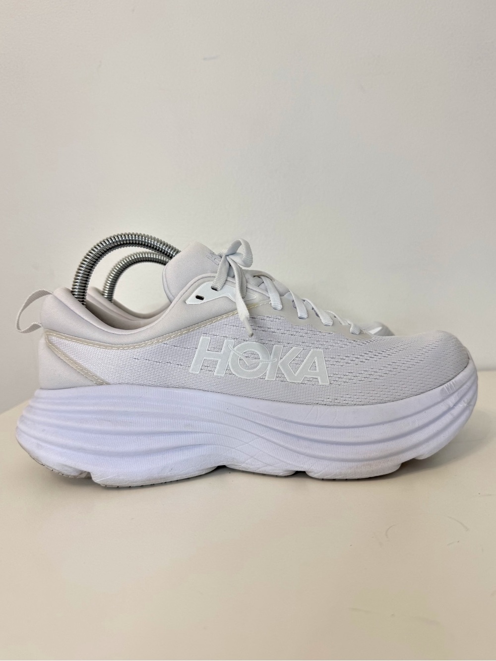 Hoka Bondi 8 White Sneaker Men's Size 8 Road Running Walking 1123202 WWH Comfort